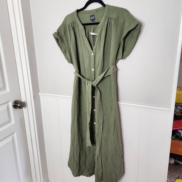 GAP Dresses & Skirts - GAP NWT Green Cotton Gauze Button Down Midi Belted Dress